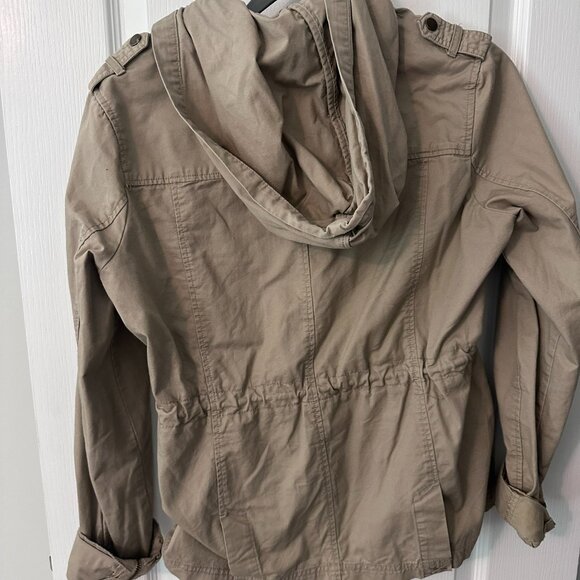 Jacket - Picture 2 of 3